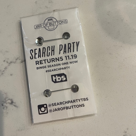 Search Party buttons — FREE if bundled with any other item - Picture 2 of 2